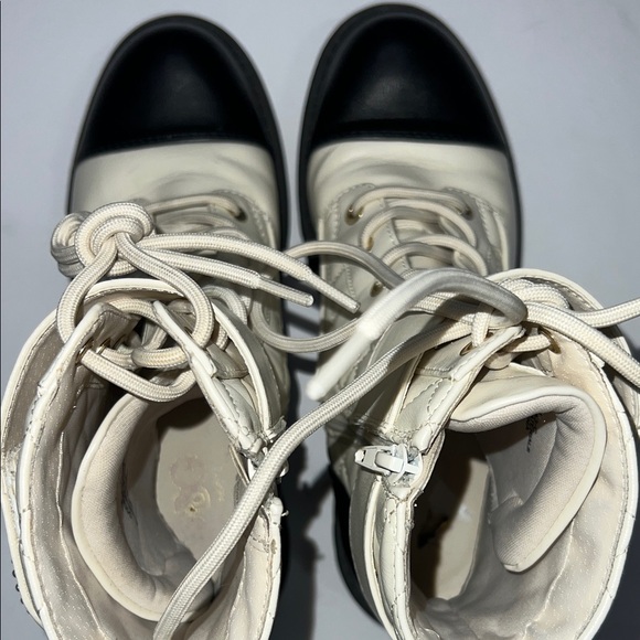 GBG Los Angeles Quilted Combat Boots - Black and Cream - Picture 4 of 9